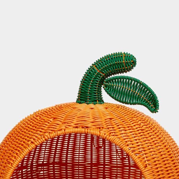 vetreska-tangerine-rattan-bed-for-cats-dogs-closeup.jpg GPBD-19047 Tangerine Rattan Bed For Cats & Dogs